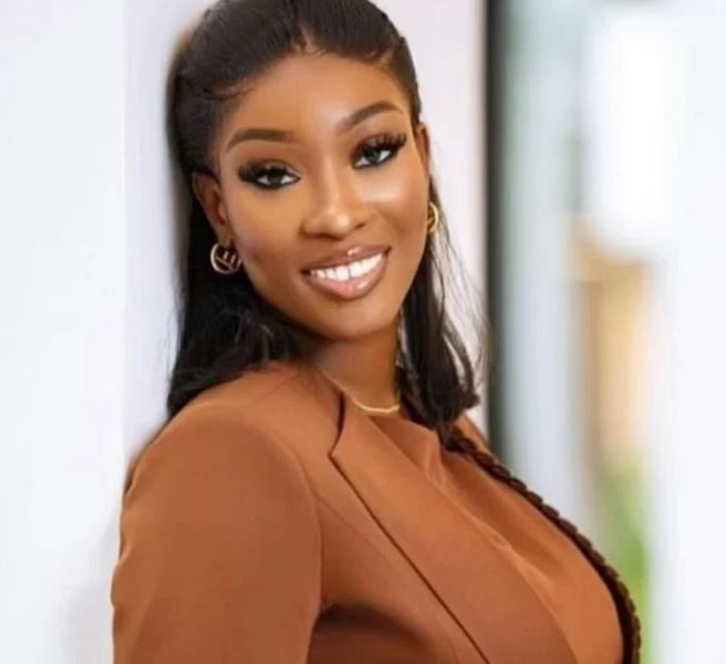 Music Legend, KWAM1’s Daughter, Dami Reacts To Reports She’s Dating Asake