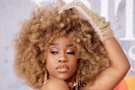 Slumflower Sparks Heated Debate After Saying She Brings No Traditional “Value” To Relationships